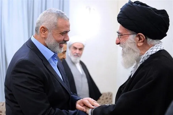 Heniyye'den Ayetullah Hamanei'ye yeni 
