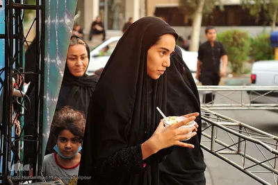 پخت و توزیع 2500 کیلو آش نذری به مناسبت رحلت پیامبر(ص) در اهواز 