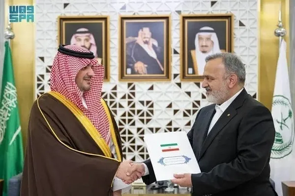 Irã e Arábia Saudita Enfatizam Melhoria dos Serviços para Peregrinos Iranianos