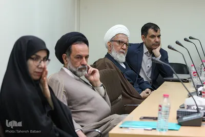 نشست همایش مناسبات فلسفه و تمدن در جهان اسلام