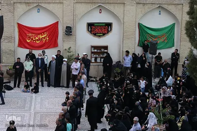
پیاده روی روز شهادت حضرت علی بن حمزه(ع) در شیراز‎‎
