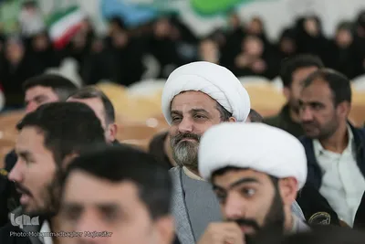 مراسم آغاز دهه فجر و سالروز ورود امام (ره) به میهن اسلامی در اصفهان