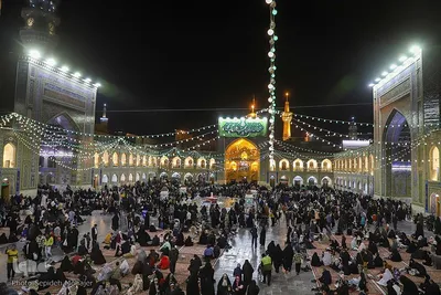 حرم مطهر رضوی در شب نیمه شعبان