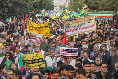 راهپیمایی 13 آبان