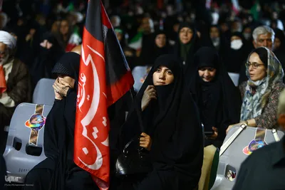 محفل انس با قرآن به منظور بزرگداشت رهبر شهید