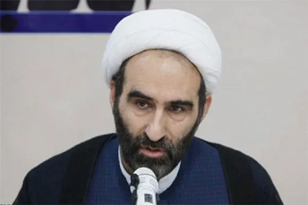 امام خمینی(ره) تحلیلی و آیت‌الله خویی تطبیقی می‌اندیشیدند