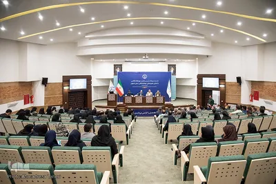 نشست صمیمانه رئیس جهاددانشگاهی با اعضای واحد‌های جهاددانشگاهی در اصفهان