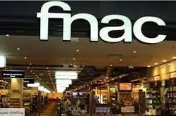 Attaquée parce qu'elle vend des livres islamiques gratuits
