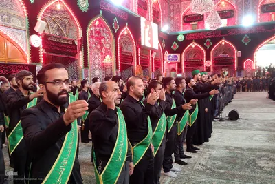 بین الحرمین در انتظار پیکر مطهر رهبر شهید