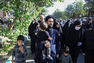 Isfahan nimmt Abschied von Ayatollah Mohammad Ali Naseri