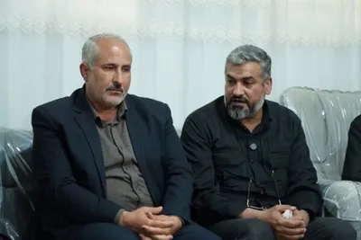 دیدار خانواده سه شهید جنگ رمضان در لرستان