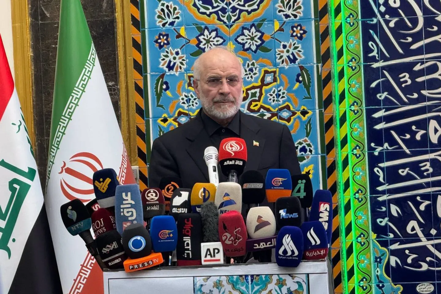 رئيس البرلمان الإيراني: كنا مع العراقيين إخوة وأصدقاء في أصعب الظروف
