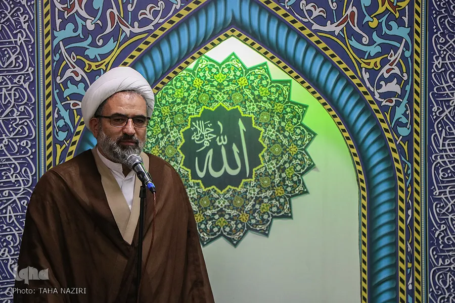 روحانیت پاسخگوی شبهات ایجاد شده از سوی دشمنان باشد