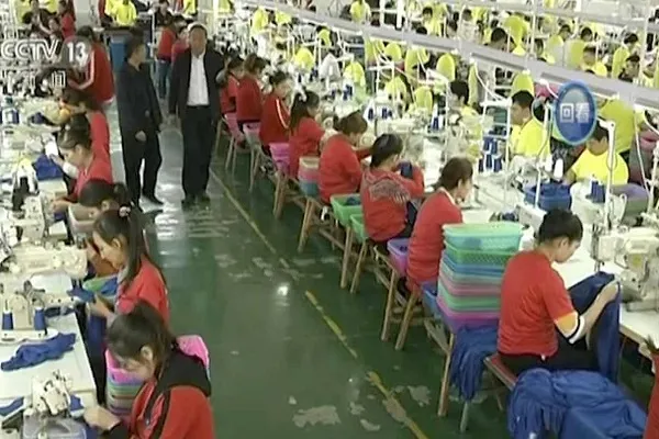 Uygur Müslümanların çalıştırıldığı kamplarda üretilen kumaşların alınmaması çağrısı