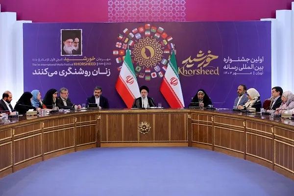 غربی‌ها پاسخ دهند چرا حقوق زنان را تضییع می‌کنند