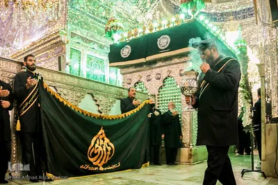 حضور معاون اول رئیس جمهور و وزیر کشور در حرم شاهچراغ