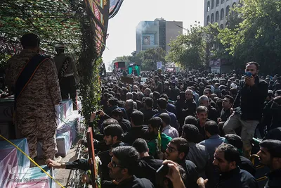 تشییع پیکر ۱۳۵ شهید گمنام دفاع مقدس