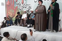 Delegation der beiden Heiligtümer besucht Moschee „Gefährtin Husseins“ in der Stadt Karatschi