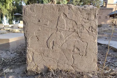 تخریب سنگ قبرهای تاریخی قبرستان دارالسلام شیراز