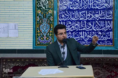 کرسی تلاوت دوره‌ای قرآن‌کریم در تبریز‎