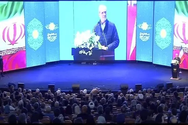 مشکلات و بحران‌ها را با انسجام حل خواهیم کرد
