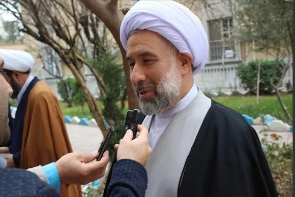 سرانه هر دانشجوی المصطفی(ص)، یک‌هفتم سایر دانشجویان است