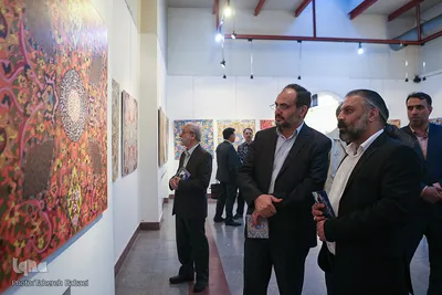 افتتاح نمایشگاه «آیینه‌ای به رویت آیات»