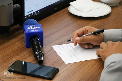 نشست ستاد انتخابات اصفهان پیش از آغاز رأی‌گیری