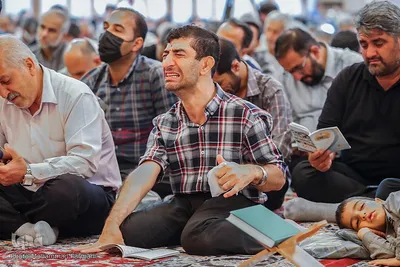 مراسم دعای عرفه در حرم مطهر شاهچراغ (ع)