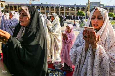 نماز عید فطر در حرم شاهچراغ (ع)