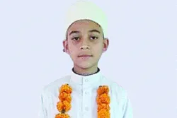 তিন মাসে হাফেজ হলো শিশু জাকারিয়া