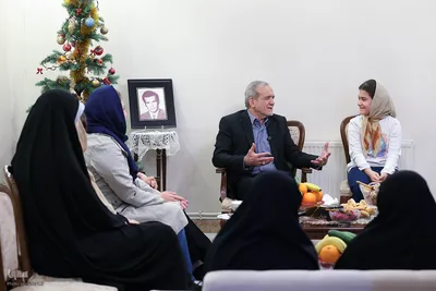 دیدار صمیمی با خانواده دو شهید مسیحی دفاع مقدس