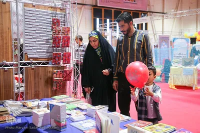 آخرین روز نمایشگاه قرآن و عترت شیراز