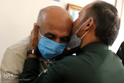 دیدار با خانواده شهید «مهدی اثنی عشری» شهید شاخص هنرمند استان فارس‎‎