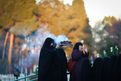 آیین ملی میهمانی لاله‌ها در گلستان شهدای اصفهان