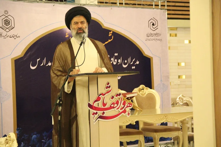 لزوم دفاع عالمانه از فرهنگ اسلامی/ کانون خانواده مرکز توجه استکبار است