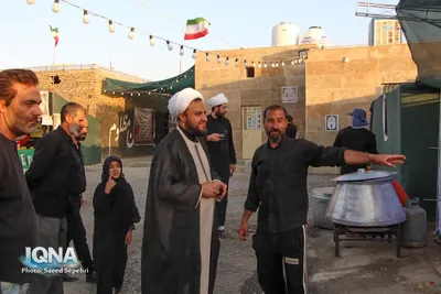 خدمت مواکب ملایر به زائران اربعین
