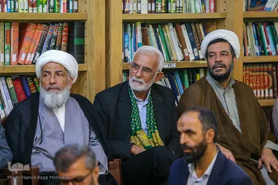 چهارمین آیین عمامه‌گذاری شماری از طلاب و همچنین جشن حفظ کل قرآن کریم گروهی دیگر از طلاب مدرسه علمیه دارالسلام