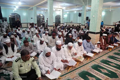 محفل انس با قرآن کاروان قرآنی انقلاب در کنارک