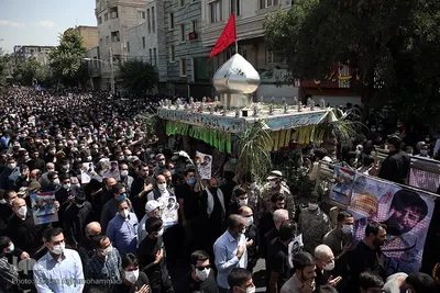 مراسم تشییع پیکر مطهر شهید مدافع حرم «جواد الله‌کرم» در محله مهرآباد جنوبی