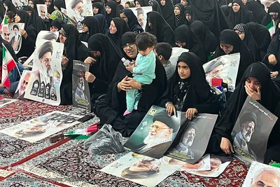 سوگواری بانوان اصفهانی به یاد شهیدان خدمت