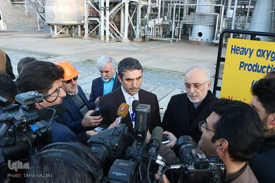 بازدید و افتتاح خط تولید اکسیژن ۱۸ توسط رئیس سازمان انرژی اتمی کشور در تاسیسات هسته‌ای خنداب
