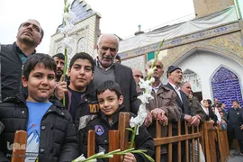 مراسم تعویض پرچم آستان مقدس حضرت عبدالعظیم حسنی(ع)