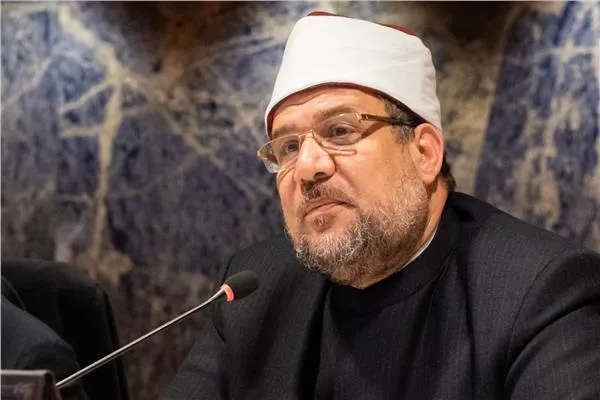 وزیر اوقاف مصر از افتتاح ۱۴۰۰ مدرسه قرآنی در سال جاری خبر داد