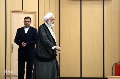 حجت الاسلام والمسلمین محسن قرائتی در بیست‌ و هفتمین اجلاس سراسری نماز در دانشگاه سمنان