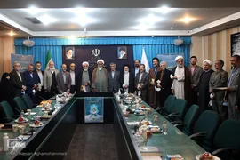 مراسم تجلیل از خادمان قرآن کریم برگزیده سالهای ۹۸ و ۹۹