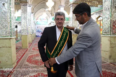 غبار روبی حرم مطهر امامزاده حسن(ع)