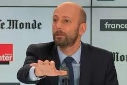 France : un député défend le port du voile