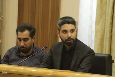 نشست صمیمی نخبگان با استاندار فارس
