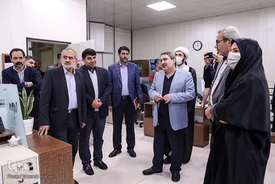 بازدید معاون امور مجلس رئیس‌جمهور از تحریریه ایکنا